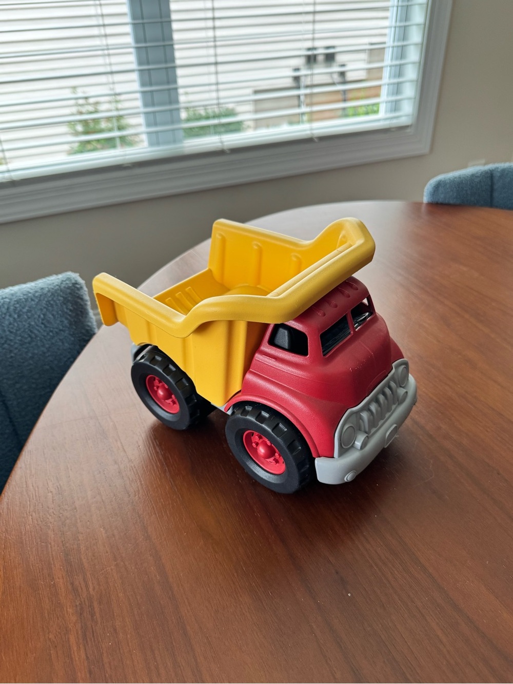 🔹 Green Toys Dump Truck – Red & Yellow | Made in USA | Recycled Plastic